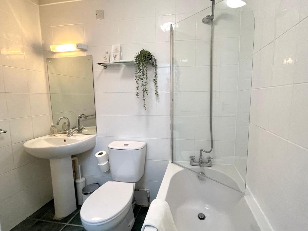 Sea View Family Stay By Beach Gym & Parking Bournemouth Luaran gambar